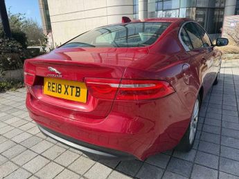 Jaguar XE 2.0d SE Auto Euro 6 (s/s) 4dr
