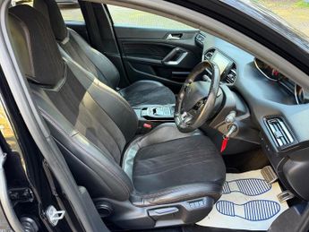 Peugeot 308 BLUE HDI S/S GT LINE