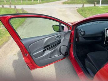 Renault Clio 1.5 dCi Dynamique MediaNav Euro 5 (s/s) 5dr