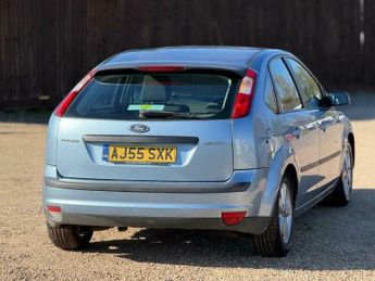 Ford Focus 1.6 Zetec Climate 5dr