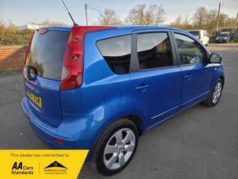 Nissan Note 1.6 16V Tekna Hatchback 5dr Petrol Auto Euro 4 (110 ps)
