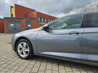 Vauxhall Insignia 1.6 Turbo D BlueInjection SRi Nav Grand Sport Euro 6 (s/s) 5dr