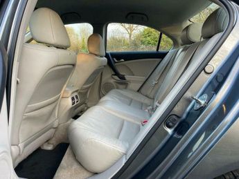 Honda Accord 2.0 i-VTEC EX Auto Euro 5 4dr