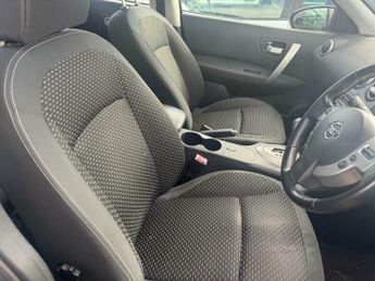 Nissan Qashqai 2.0 Acenta Hatchback 5dr Petrol CVT 4WD (198 g/km, 139 bhp)