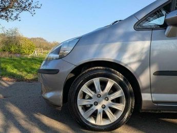 Honda Jazz 1.4 i-DSI SE CVT-7 5dr