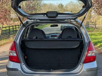 Honda Jazz 1.4 i-DSI SE CVT-7 5dr