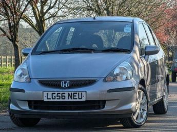 Honda Jazz 1.4 i-DSI SE CVT-7 5dr