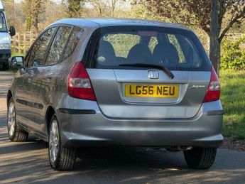 Honda Jazz 1.4 i-DSI SE CVT-7 5dr