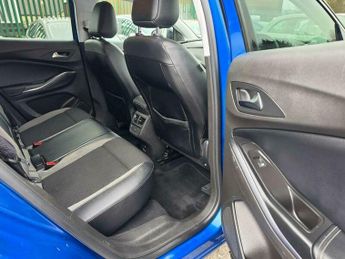 Vauxhall Grandland X 1.2 Turbo SRi Nav Auto Euro 6 (s/s) 5dr