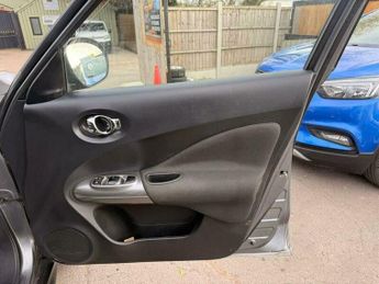 Nissan Juke 1.6 DIG-T Tekna CVT 4WD Euro 5 5dr