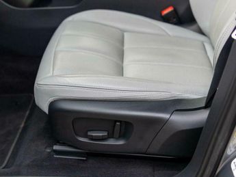 Land Rover Range Rover Evoque 2.0 D150 MHEV S Auto 4WD Euro 6 (s/s) 5dr