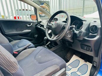 Honda Jazz 1.4 i-VTEC ES CVT Euro 5 5dr