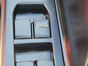 Toyota Yaris 1.5 VVT-h Excel E-CVT Euro 6 5dr (15in Alloy)