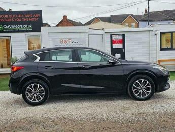 Infiniti Q30 1.5d SE Euro 6 (s/s) 5dr