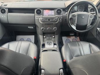 Land Rover Discovery 3.0 SD V6 Graphite SUV 5dr Diesel Auto 4WD Euro 6 (s/s) (256 bhp