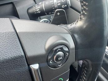 Land Rover Discovery 3.0 SD V6 Graphite SUV 5dr Diesel Auto 4WD Euro 6 (s/s) (256 bhp