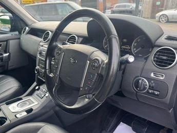 Land Rover Discovery 3.0 SD V6 Graphite SUV 5dr Diesel Auto 4WD Euro 6 (s/s) (256 bhp