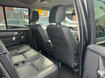 Land Rover Discovery 3.0 SD V6 Graphite SUV 5dr Diesel Auto 4WD Euro 6 (s/s) (256 bhp