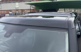 Land Rover Discovery 3.0 SD V6 Graphite SUV 5dr Diesel Auto 4WD Euro 6 (s/s) (256 bhp