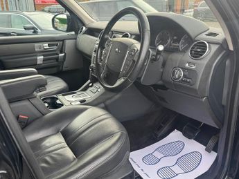 Land Rover Discovery 3.0 SD V6 Graphite SUV 5dr Diesel Auto 4WD Euro 6 (s/s) (256 bhp