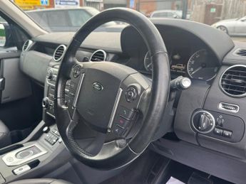 Land Rover Discovery 3.0 SD V6 Graphite SUV 5dr Diesel Auto 4WD Euro 6 (s/s) (256 bhp