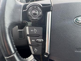 Land Rover Discovery 3.0 SD V6 HSE SUV 5dr Diesel Auto 4WD Euro 6 (s/s) (256 bhp)