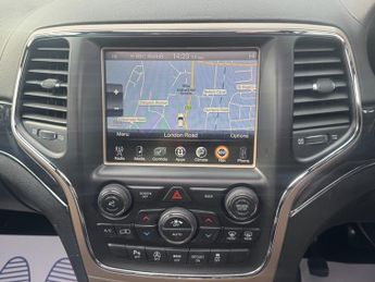 Jeep Grand Cherokee 3.0 V6 CRD Overland SUV 5dr Diesel Auto 4WD Euro 6 (s/s) (250 ps