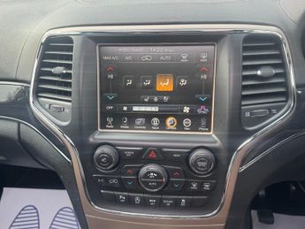 Jeep Grand Cherokee 3.0 V6 CRD Overland SUV 5dr Diesel Auto 4WD Euro 6 (s/s) (250 ps