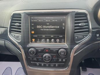 Jeep Grand Cherokee 3.0 V6 CRD Overland SUV 5dr Diesel Auto 4WD Euro 6 (s/s) (250 ps