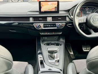 Audi A4 TFSI S LINE BLACK EDITION