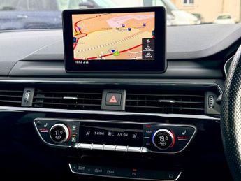 Audi A4 TFSI S LINE BLACK EDITION
