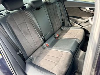 Audi A4 TFSI S LINE BLACK EDITION