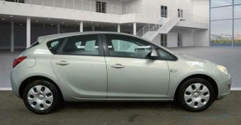 Vauxhall Astra 1.6 16v Exclusiv Auto Euro 5 5dr