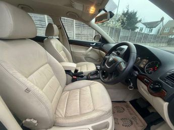 Skoda Octavia ELEGANCE TDI CR DSG