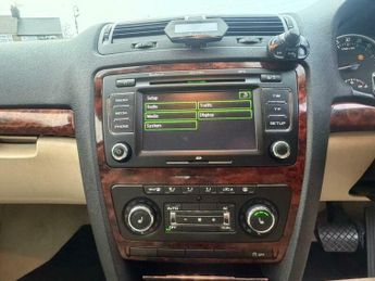 Skoda Octavia ELEGANCE TDI CR DSG