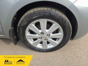 Toyota Yaris 1.33 Dual VVT-i TR Hatchback 5dr Petrol MultiMode Euro 4 (s/s) (
