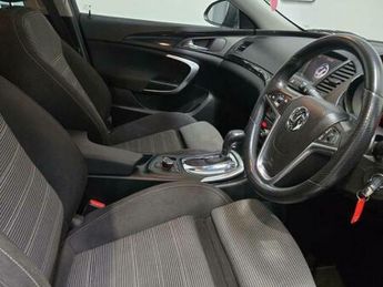 Vauxhall Insignia 2.0 CDTi SRi Nav Sports Tourer Auto Euro 5 5dr