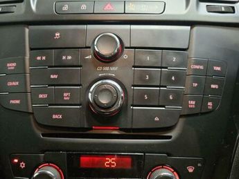 Vauxhall Insignia 2.0 CDTi SRi Nav Sports Tourer Auto Euro 5 5dr