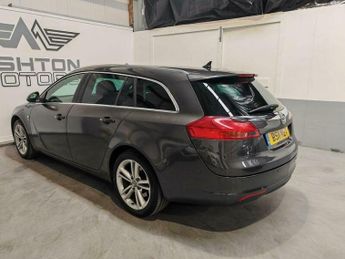 Vauxhall Insignia 2.0 CDTi SRi Nav Sports Tourer Auto Euro 5 5dr