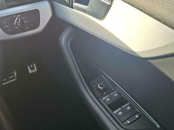 Audi A4 2.0 TDI S line S Tronic Euro 6 (s/s) 4dr
