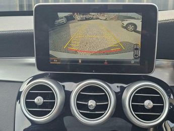 Mercedes-Benz C Class 2.0 C200 AMG Line 7G-Tronic+ Euro 6 (s/s) 4dr