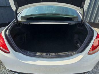 Mercedes-Benz C Class 2.0 C200 AMG Line 7G-Tronic+ Euro 6 (s/s) 4dr