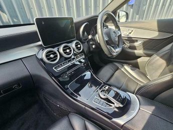 Mercedes-Benz C Class 2.0 C200 AMG Line 7G-Tronic+ Euro 6 (s/s) 4dr