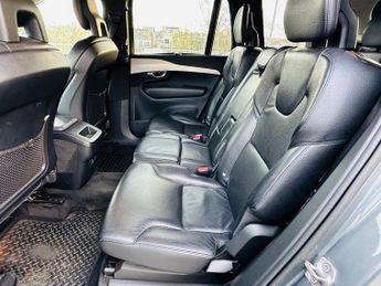 Volvo XC90 D5 MOMENTUM AWD