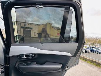 Volvo XC90 D5 MOMENTUM AWD