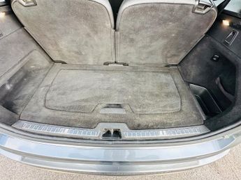 Volvo XC90 D5 MOMENTUM AWD