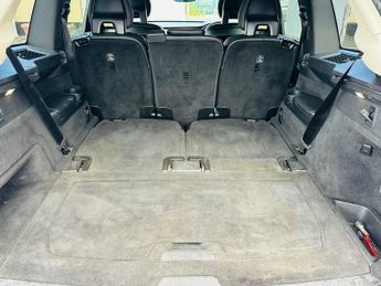 Volvo XC90 D5 MOMENTUM AWD