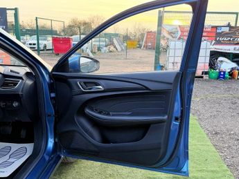 MG MG5 52.5kWh Exclusive Estate 5dr Electric Auto (156 ps)