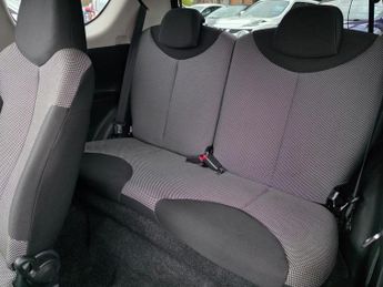 Toyota AYGO VVT-I FIRE AC