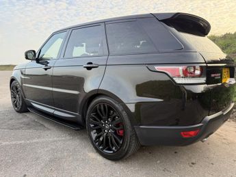 Land Rover Range Rover Sport 3.0 SD V6 HSE Dynamic SUV 5dr Diesel Auto 4WD Euro 6 (s/s) (306 